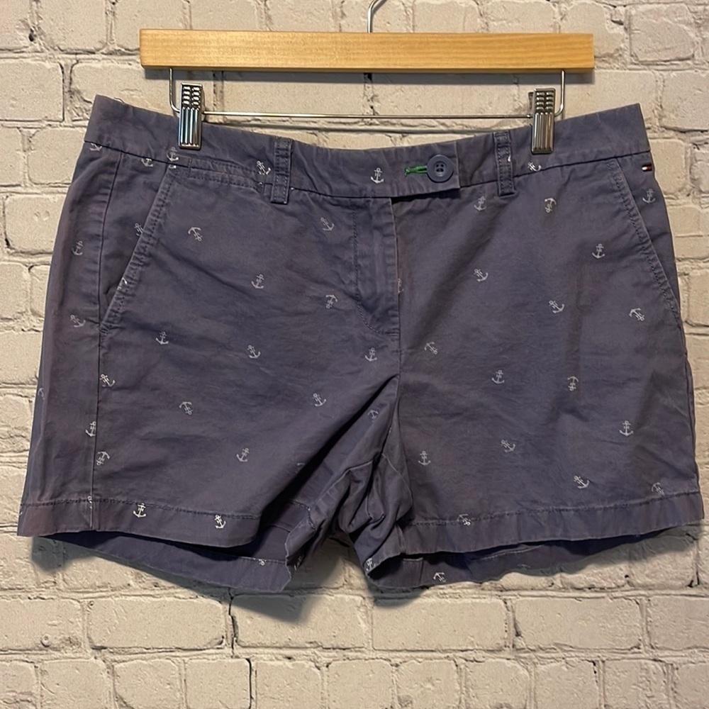 𝅺TOMMY Hilfiger Shorts Sz 12
